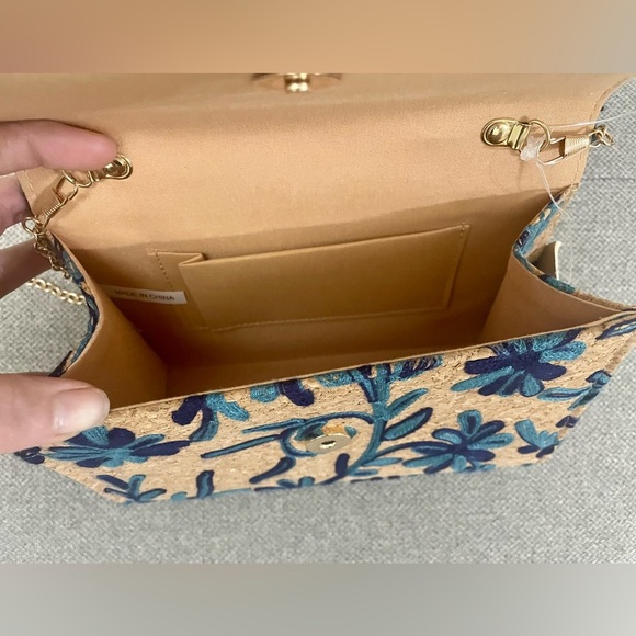 D’Margeaux Embroidered Cork Purse - Picture 6 of 9